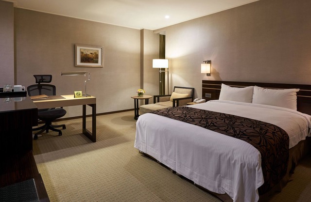 Sol Hotel