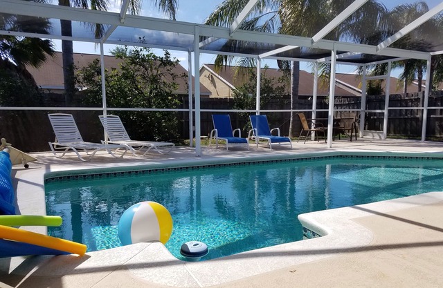 Solar panels for pool heat and a solar blanket as well. Some dog breeds allowed.