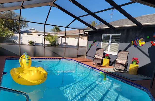 Something for Everyone! Pool, Parks, Beach, Kayaking, Special Excursions & More!