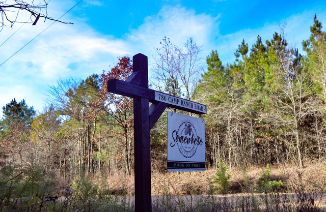 Somewhere With You -Features a hot tub & fire pit; accommodates 2 to 4 guests.
