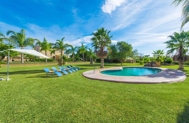 SON PEROT - Villa with private pool in Maria De La Salut. Free WiFi
