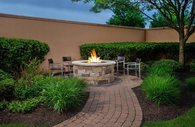 Sonesta Select Allentown Bethlehem Airport