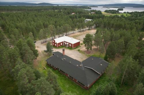 Soppela retreat at the Arctic Circle