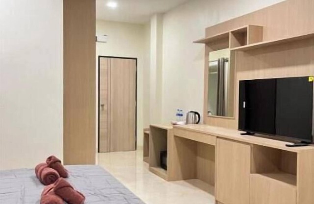 Sorot Beach One-Bedroom Apartment #3