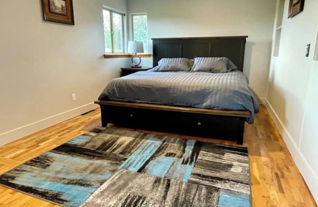 South House - Family Friendly Farm House