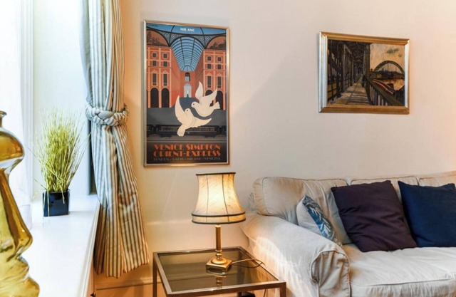 South Kensington Hyde Park Spacious Family Apartment