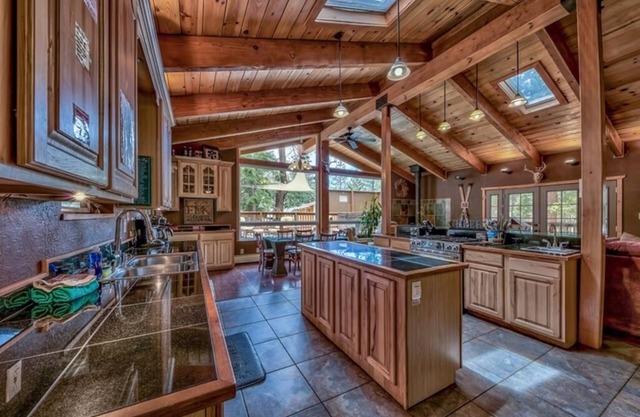 South Lake Tahoe Cabin