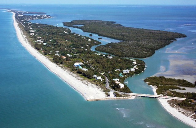 South Seas Beach Cottage 1414