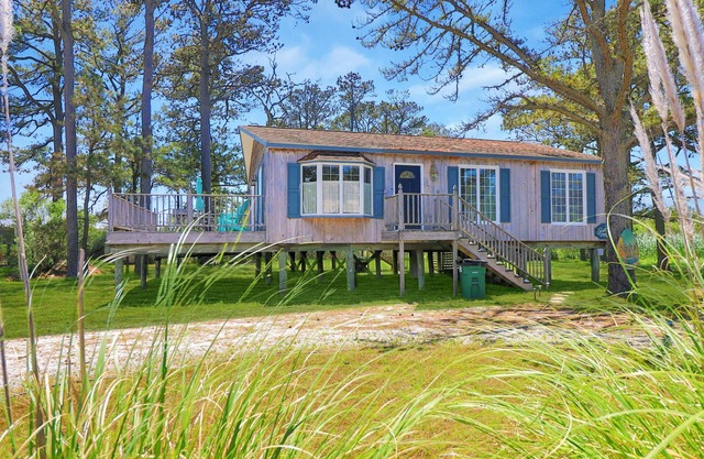 Southern Dream - Water views; Screened porch!