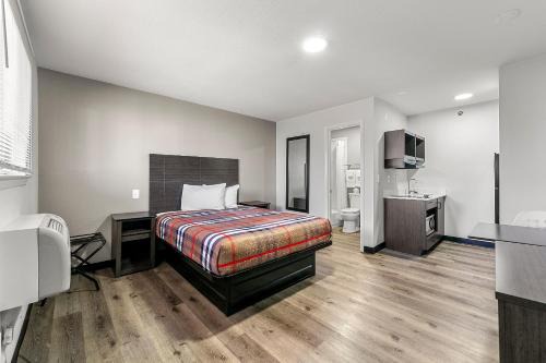 Southern Suites Forest Park