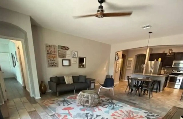 Southwest Style Single Story - Sleeps 10