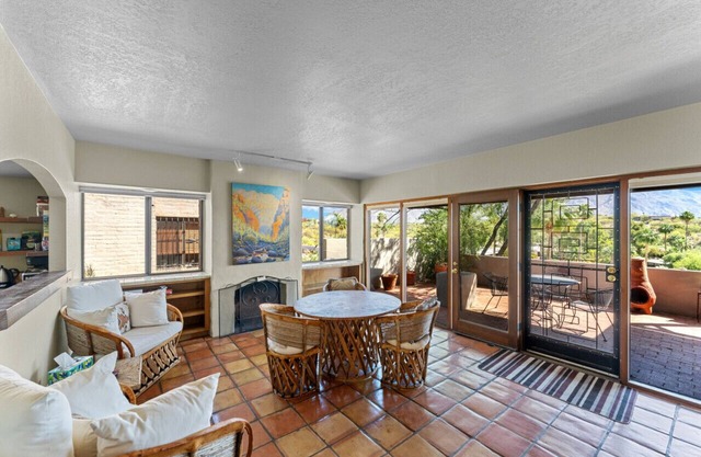 Southwest Sunset Home Stunning Mountain & City Views
