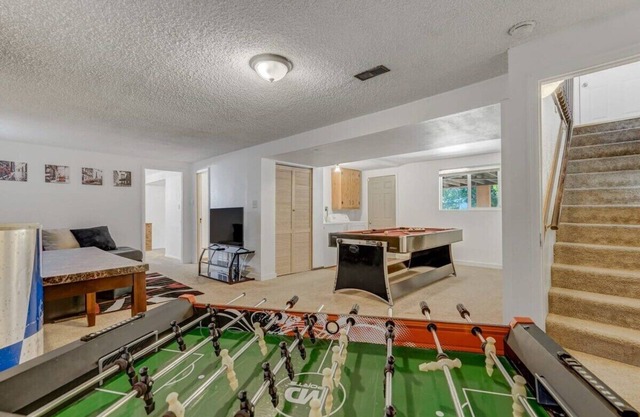 Space Base | Near Airport, BBQ, Game Room