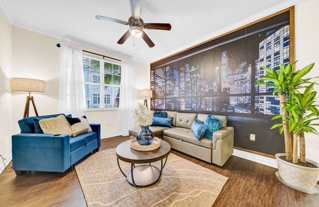 Spacious 2-Bed/2-Bath Tampa Apartment: Comfort Meets Convenience for Corporate Travelers