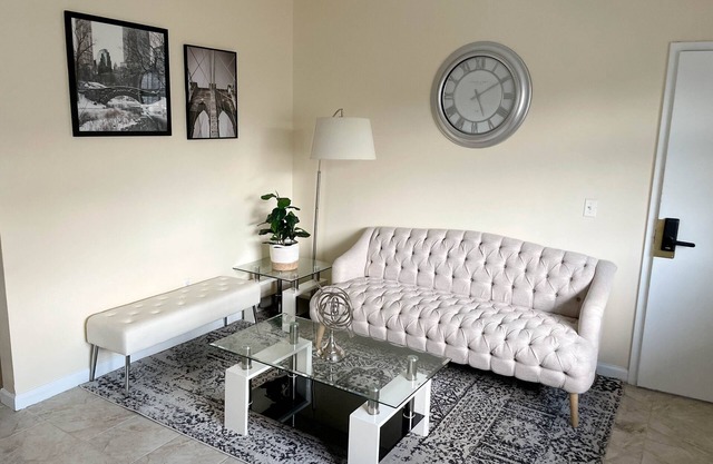 Spacious 2 bedroom apartment with Patio!nAs Seen On Arbnb 5 star listing!