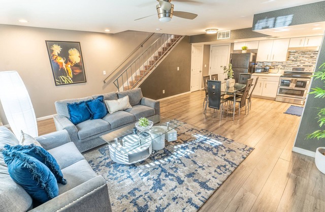 Spacious 2-Bedroom Townhouse with Pool & Private Patio in Central Las Vegas