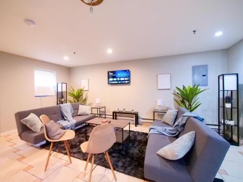 Spacious 2BR Apartment in Jersey City - Easy NYC Access