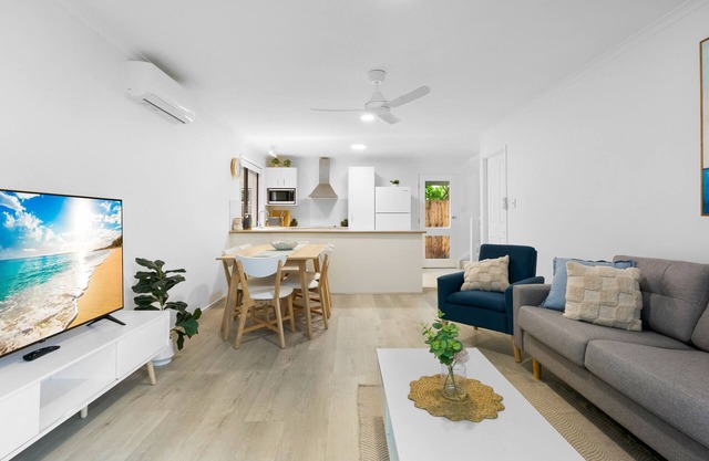 Spacious 3-Bed Home with BBQ, 5-Min to Miami Beach
