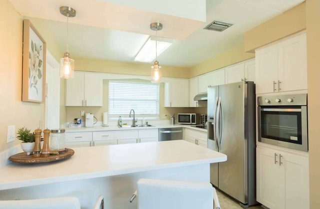 Spacious 4 Bedroom Home near USSSA Complex