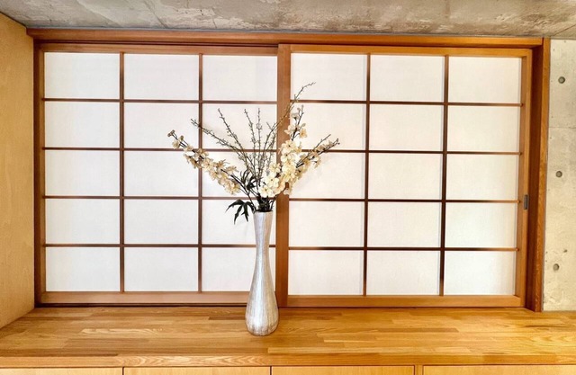 Spacious 4bedrooms apartment with parking only 2 stations away from Ikebukuro!