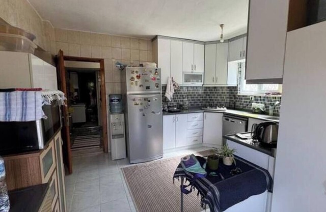 Spacious 5-bedroom house in calm neighborhood - Denizli