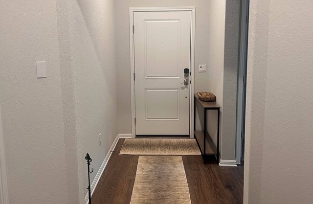 Spacious 5-bedroom house with WiFi and AC in delightful Kyle