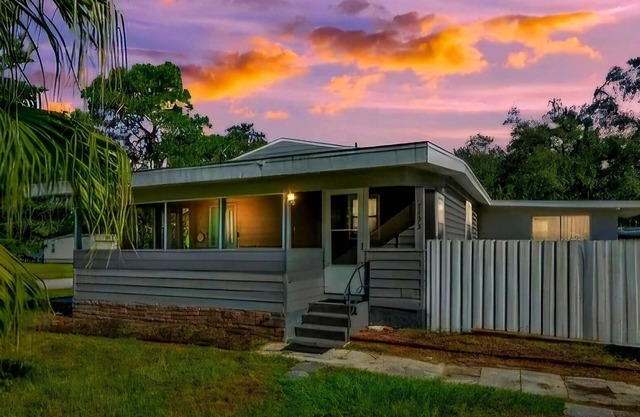 Spacious 5-bedroom house in fantastic Spring Hill