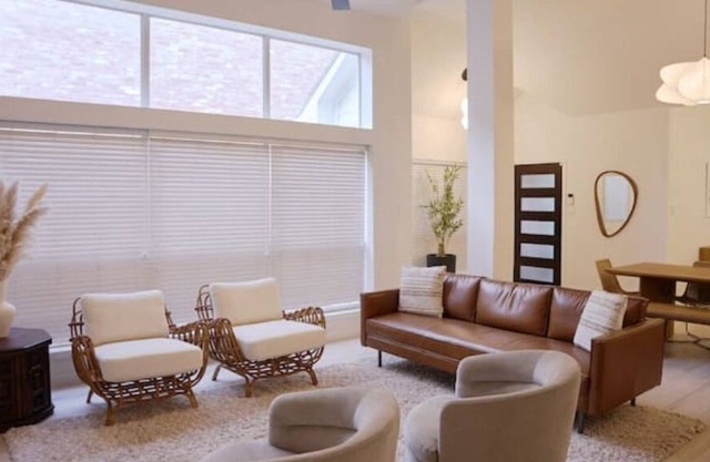 Spacious Addison 3BR Gem