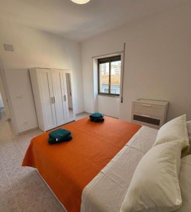 Spacious and bright apartment in Catania - central