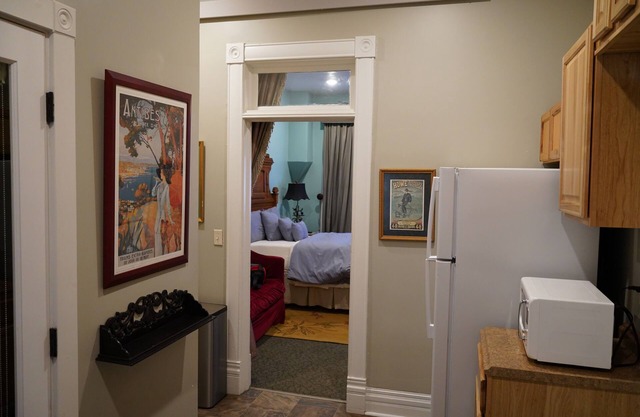 Spacious and charming suite in the heart of Silverton and the San Juans.