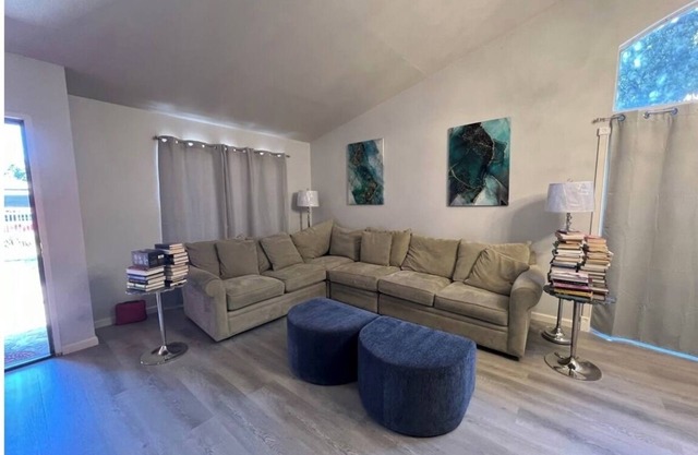 Spacious and Cozy 4-bedroom House
