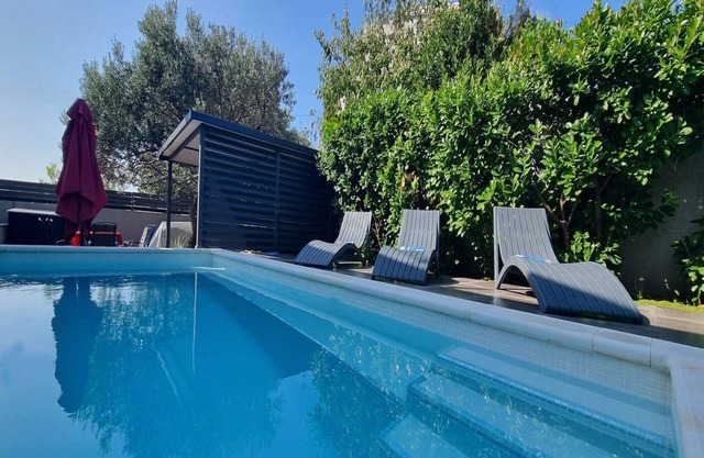 Spacious apartment in Kastel Novi