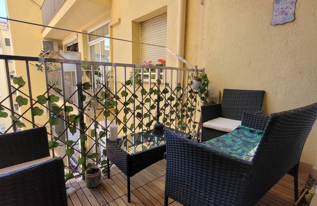 Spacious Apartment in Barcelona available for the summer!