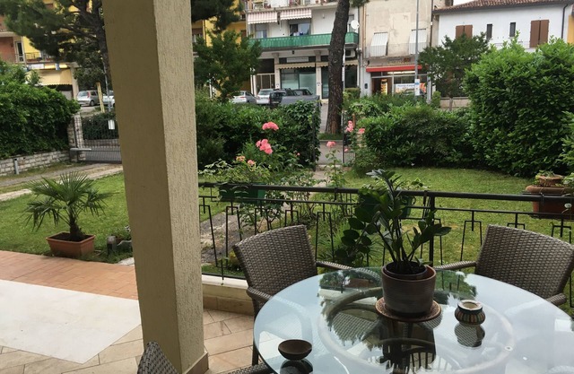 Spacious apartment with garden