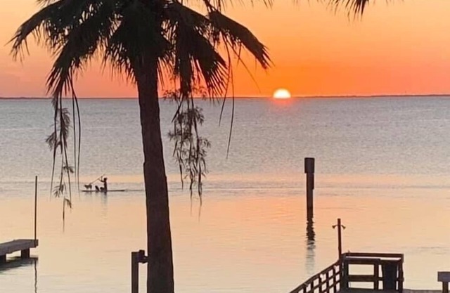 Spacious Bayside Paradise Gorgeous Water View