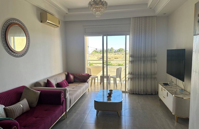 Spacious bright apartment 300 m from the beach - tourist area - wifi