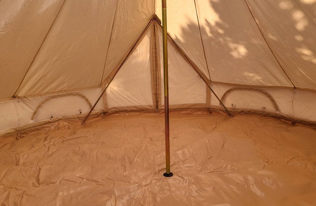 Spacious Canvas Glamping Bell Tent