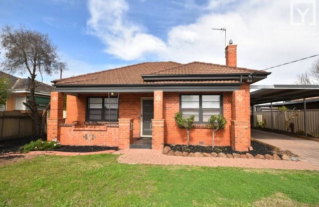 Spacious & Charming 3BR house