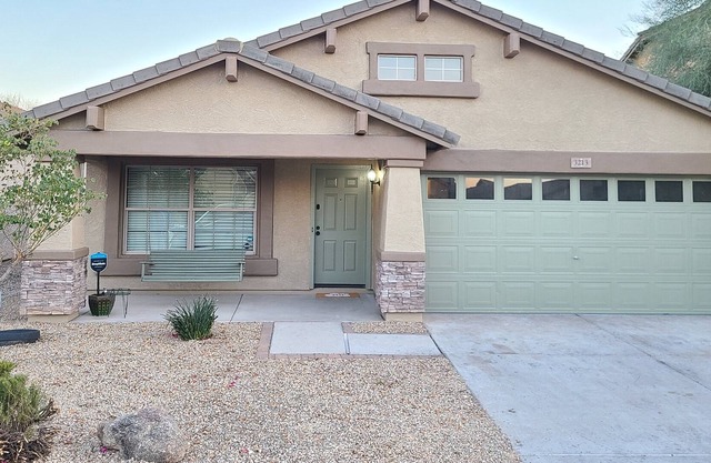 Spacious home w/ big office, grill, nearby hiking & biking trails