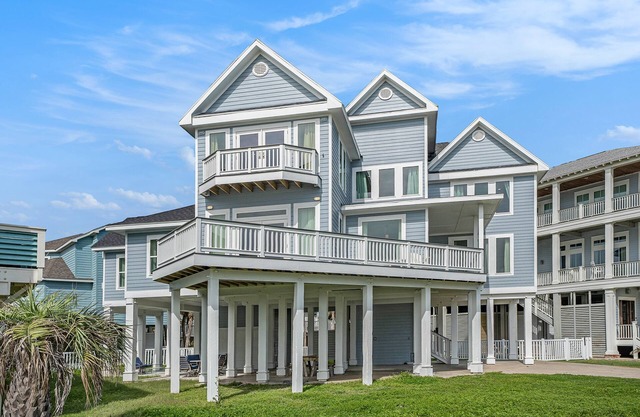Spacious home with ocean-view balconies and chef's kitchen