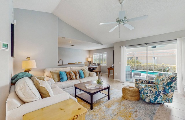 Spacious home with private saltwater heated pool, gas grill, close to the beach