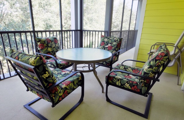 Spacious Luxury Penthouse for 8 guests in amazing Bahama Bay Resort near Disney