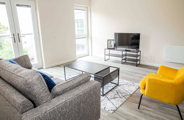 Spacious Manchester Apartment