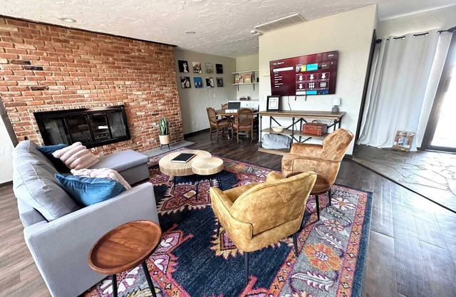 Spacious Modern Duplex in Oklahoma City