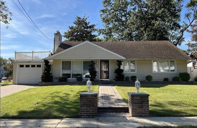 Spacious Modern House 15 minutes from JFK airport!