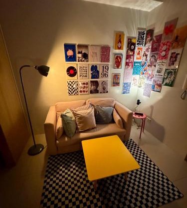 SPACIOUS RETRO UNIT at SM North Mall w Balcony and FAST WIFI