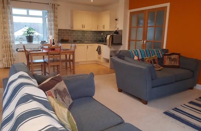 Spacious, self-contained, 1 bedroomed annex