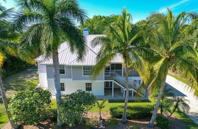 Spacious Single Family Home "Breaking Away" Steps from the Beach