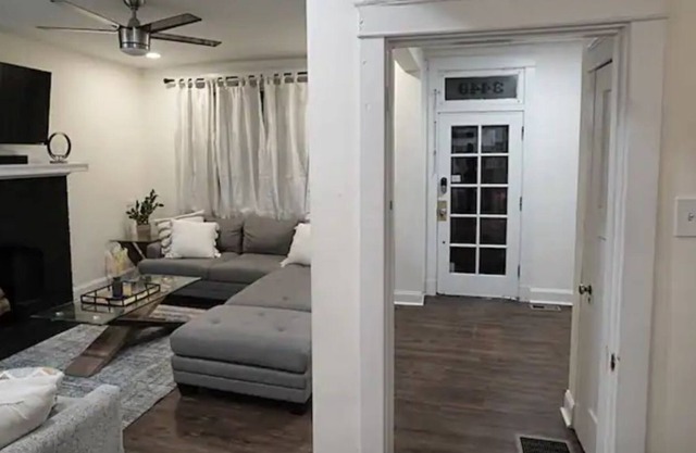 Spacious STL Sleepaway-5BR/8beds