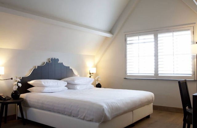 Spacious Suite w/Balcony | Breathtaking Reserves, Cultural Sights & Local Dining